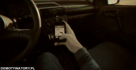 Finger Weg vom Handy – beim Autofahren 