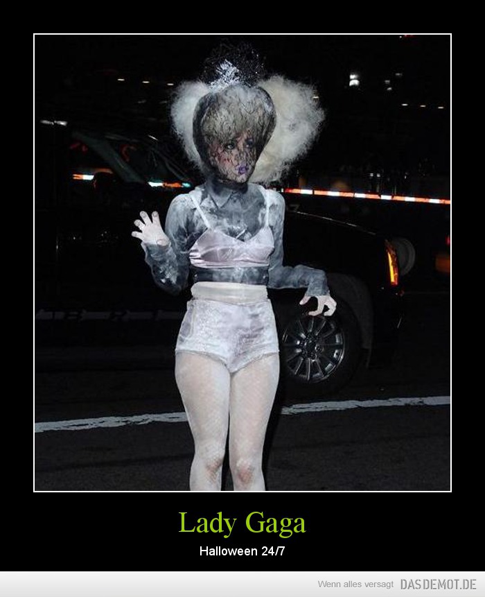 Lady Gaga – Halloween 24/7 