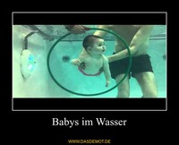 Babys im Wasser –  